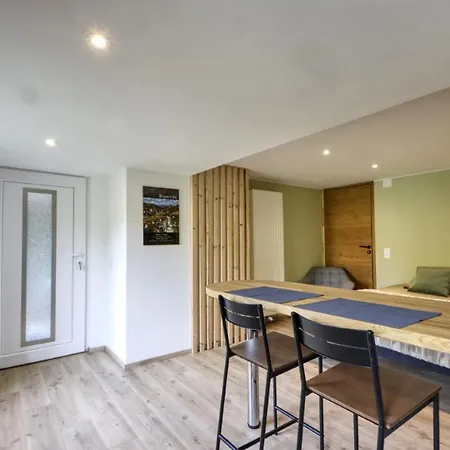 Appartement Lumineux En Rez-de-jardin Situe Sur La Route Des Vins D'alsace Ammerschwihr